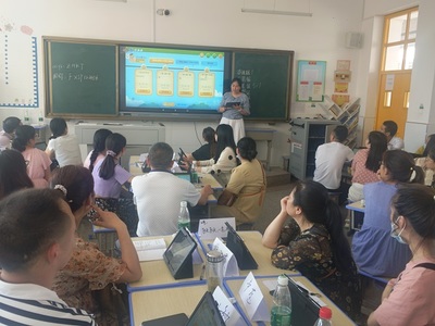 房县 信息化功能培训赋能实践教学平台，助推智慧教育发展